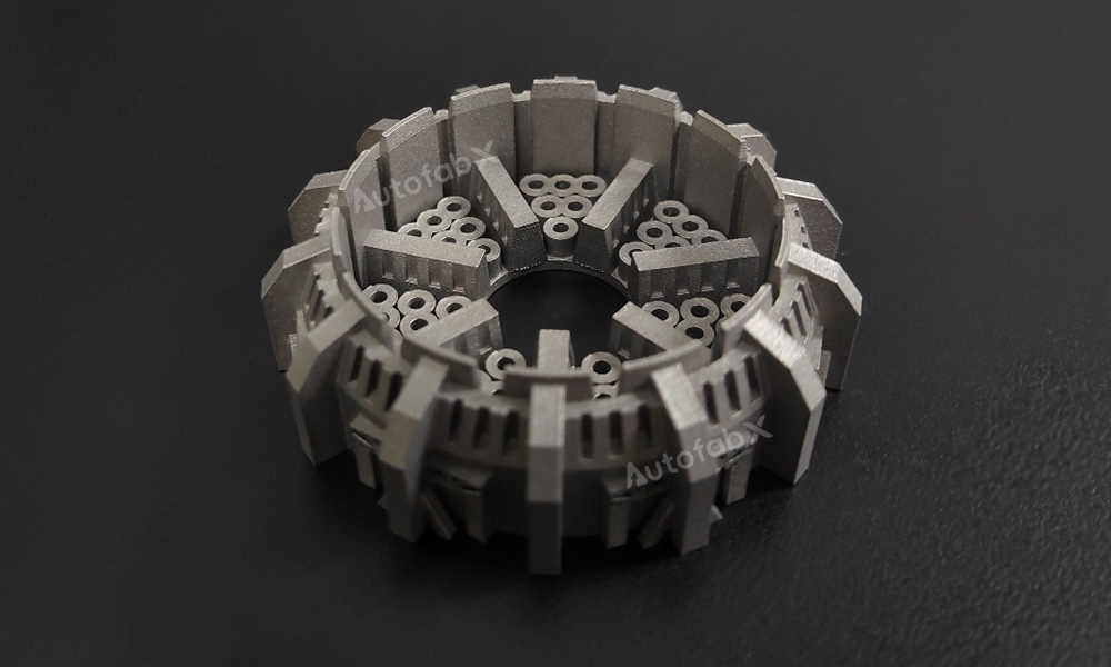 Marketing Points for Titanium(TC4) in SLM Printing  High Strength-to-Weight Ratio: Ti6Al4V offers an excellent strength-to-weight ratio, making it ideal for aerospace, automotive, and medical applications where lightweight components are critical.  Corrosion Resistance: Ti6Al4V is highly resistant to corrosion, making it suitable for harsh environments, including marine and chemical processing.  Biocompatibility: Titanium (Ti6Al4V) is biocompatible, making it ideal for medical implants and surgical devices.  Heat Resistance: Ti6Al4V maintains its mechanical properties at elevated temperatures, making it suitable for high-temperature applications.  Complex Geometry: SLM technology allows for the production of complex geometries that are challenging or impossible to achieve with traditional manufacturing methods.